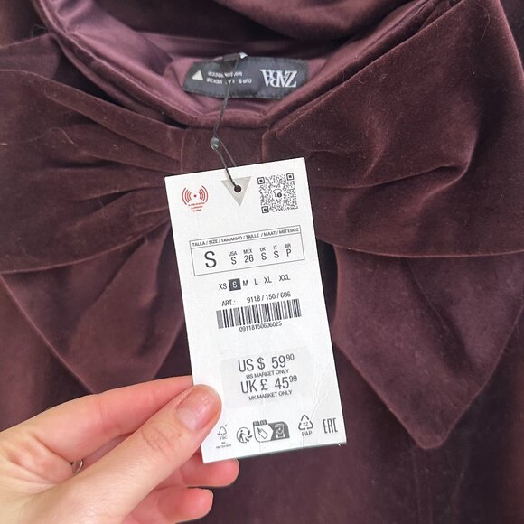 NWT - Zara Velvet Mini Dress w/ Adorable Back Bow - Picture 5 of 5